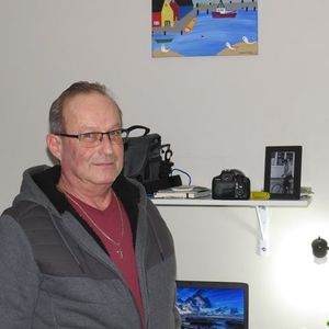 Meet your Posher, Wade